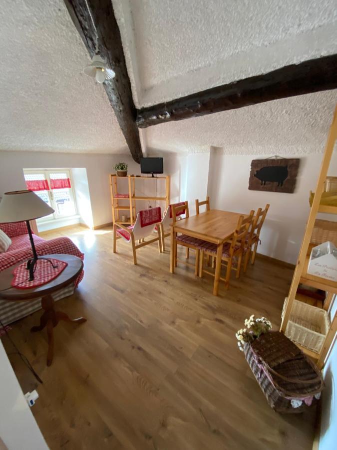 Mansarda Petronilla Apartment Пиацаторе Екстериор снимка