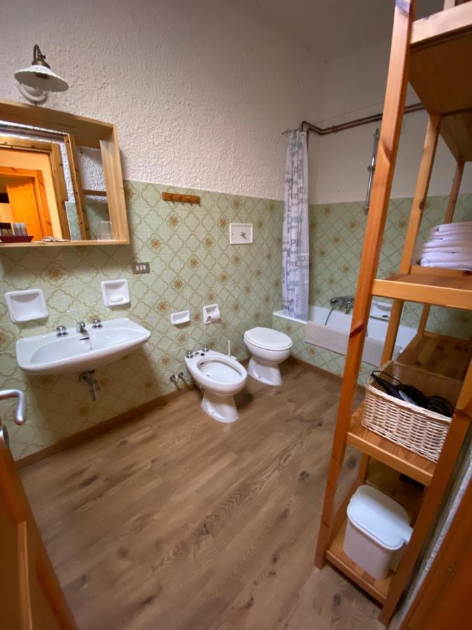 Mansarda Petronilla Apartment Пиацаторе Екстериор снимка